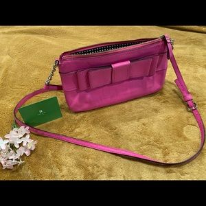 🌸Kate Spade happy pink crossbody purse